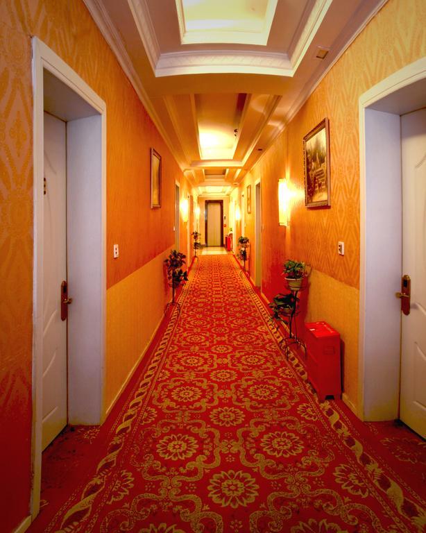 Chengdu Jiali Hotel Chunxi Branch Екстериор снимка